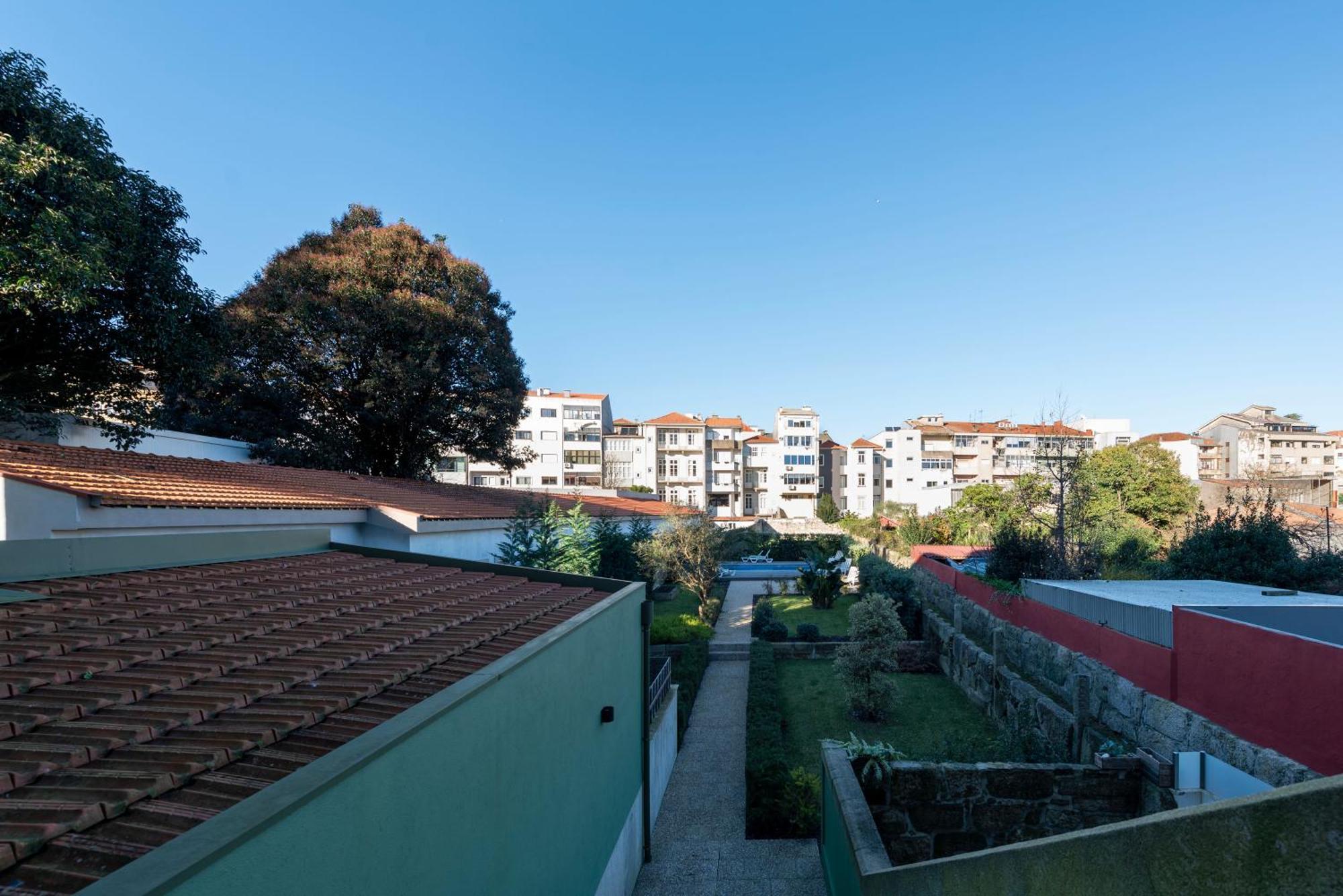 Exotic Flat With Shared Pool & Garden Apartment Porto Bagian luar foto